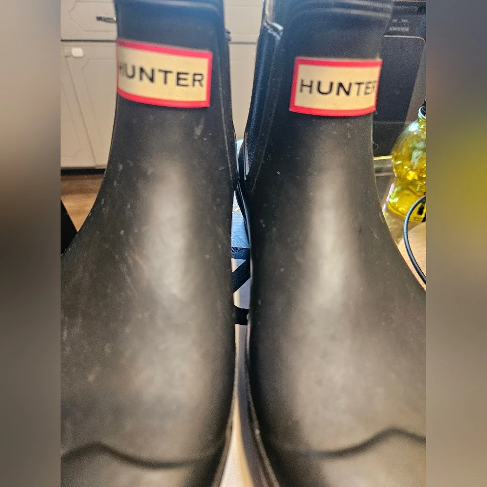 Hunter - Picture 6 of 6